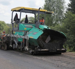 Доставка материала на самосвалах